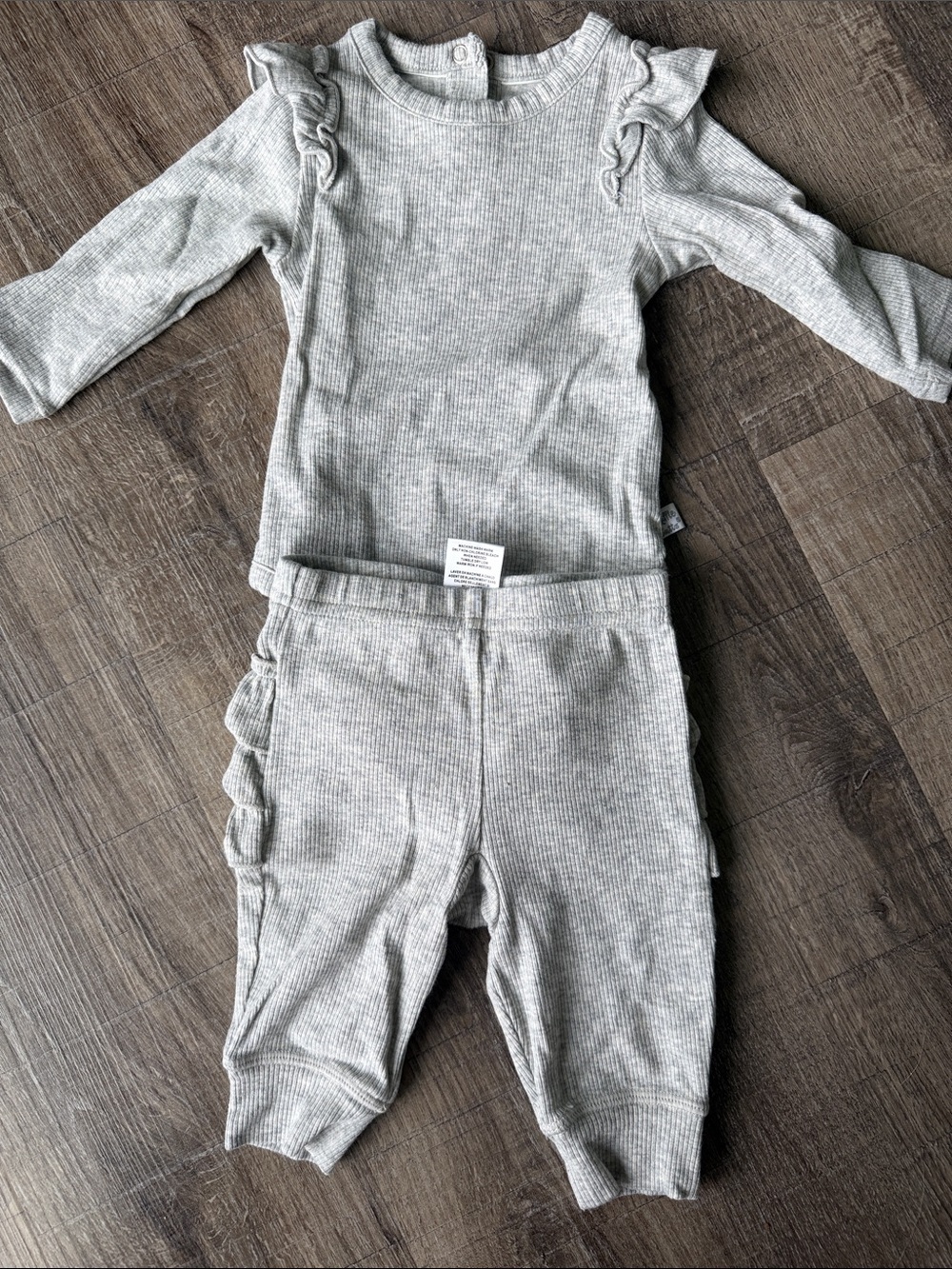 Ruffle butts gray outfit